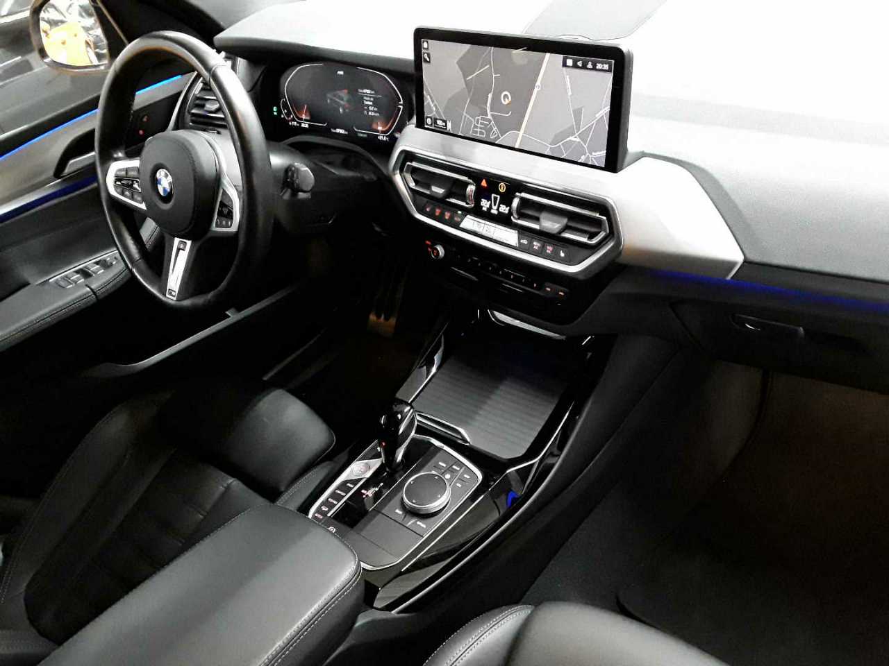 BMW X3 xDrive20i Aut. 9