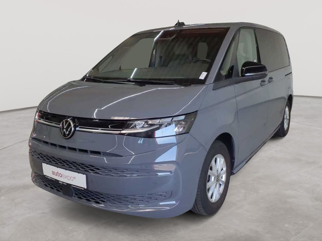 Volkswagen Multivan Kurz Life 2