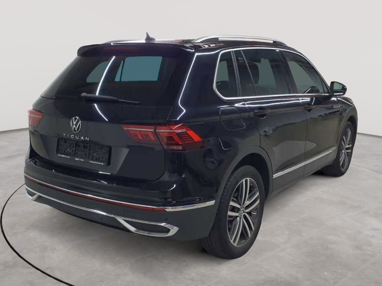 Volkswagen Tiguan 2.0 TDI SCR 4MOTION DSG Elegance 4
