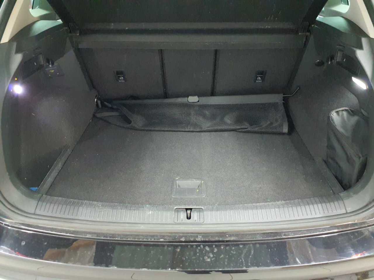 Volkswagen Tiguan 2.0 TDI SCR 4MOTION DSG Elegance 15
