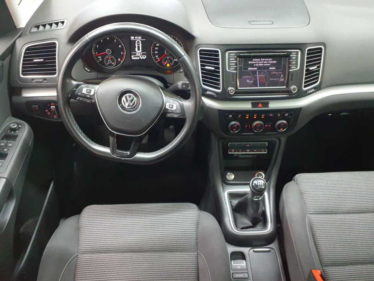 Volkswagen Sharan 1.4 TSI Comfortline 9