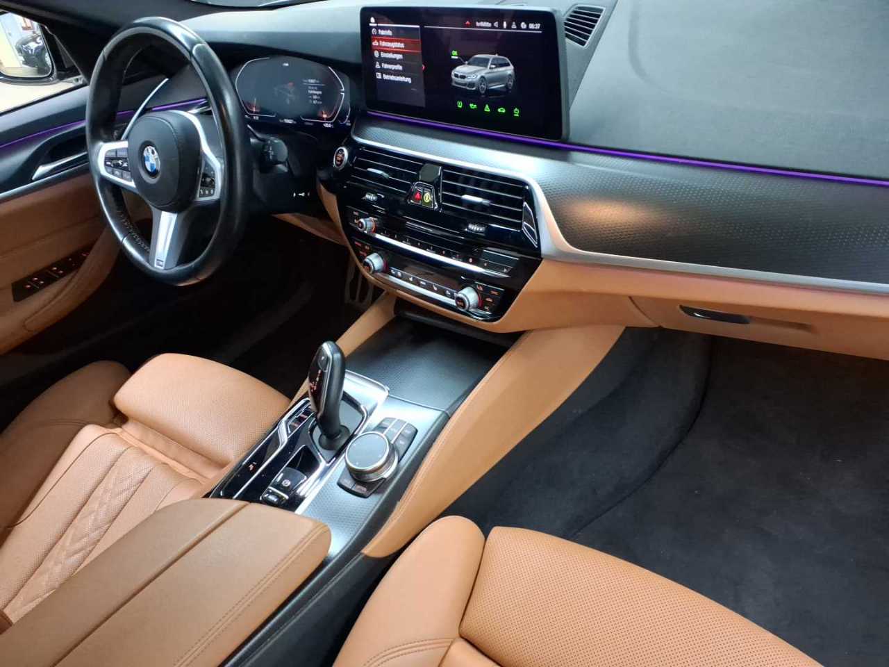 BMW 520d xDrive Touring Aut. 12