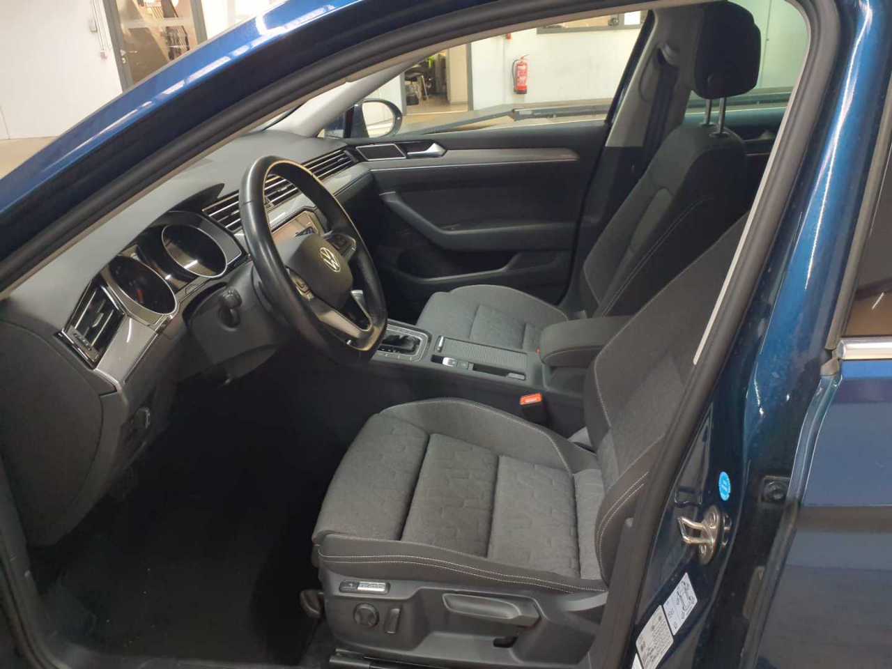 Volkswagen Passat Variant 2.0 TDI SCR DSG Business 7