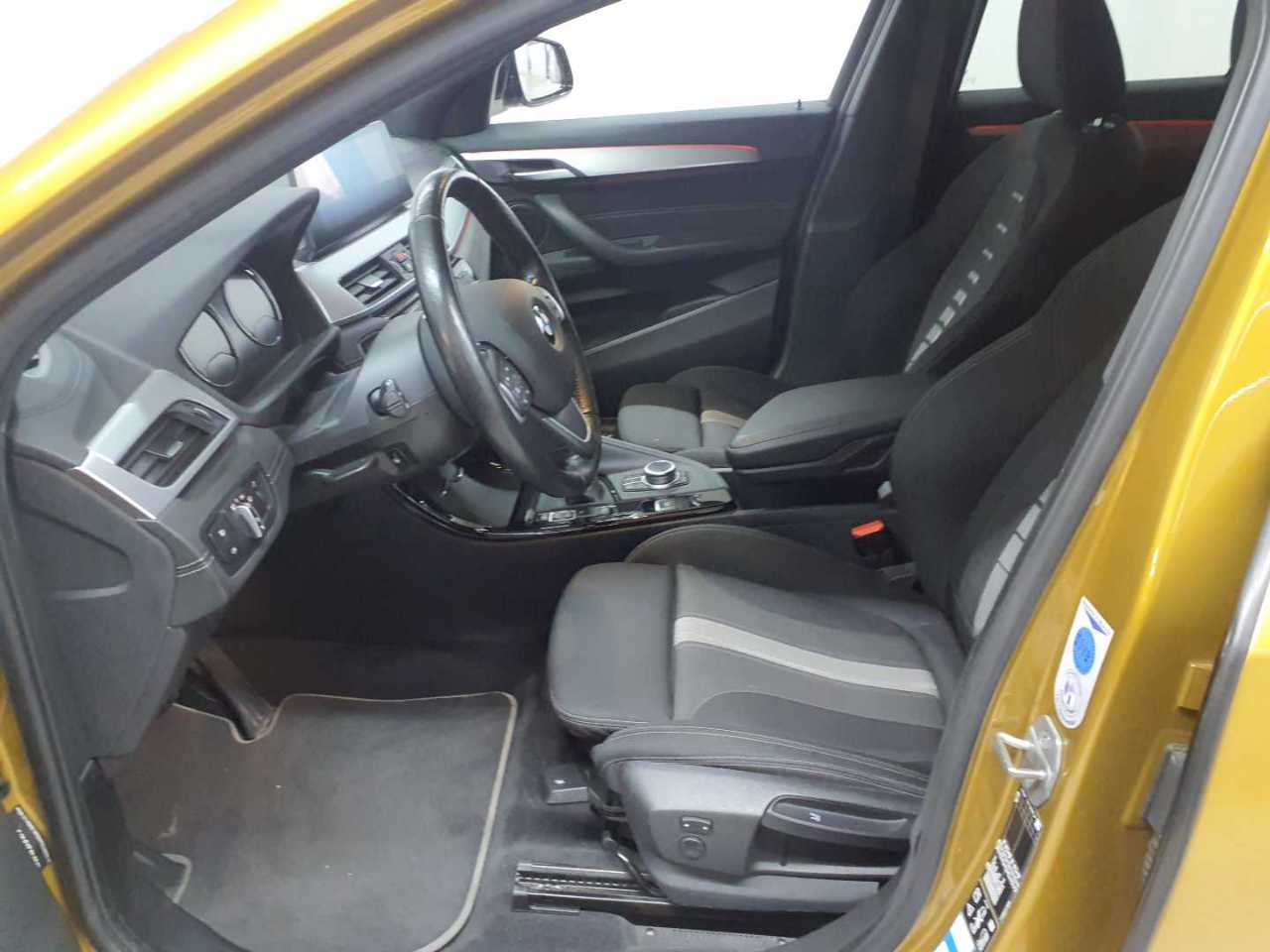 BMW X2 xDrive25d Aut. Advantage Plus 8
