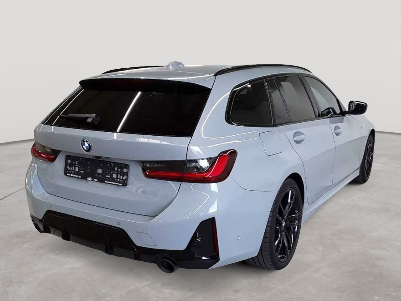 BMW 330d Touring xDrive Aut. 4