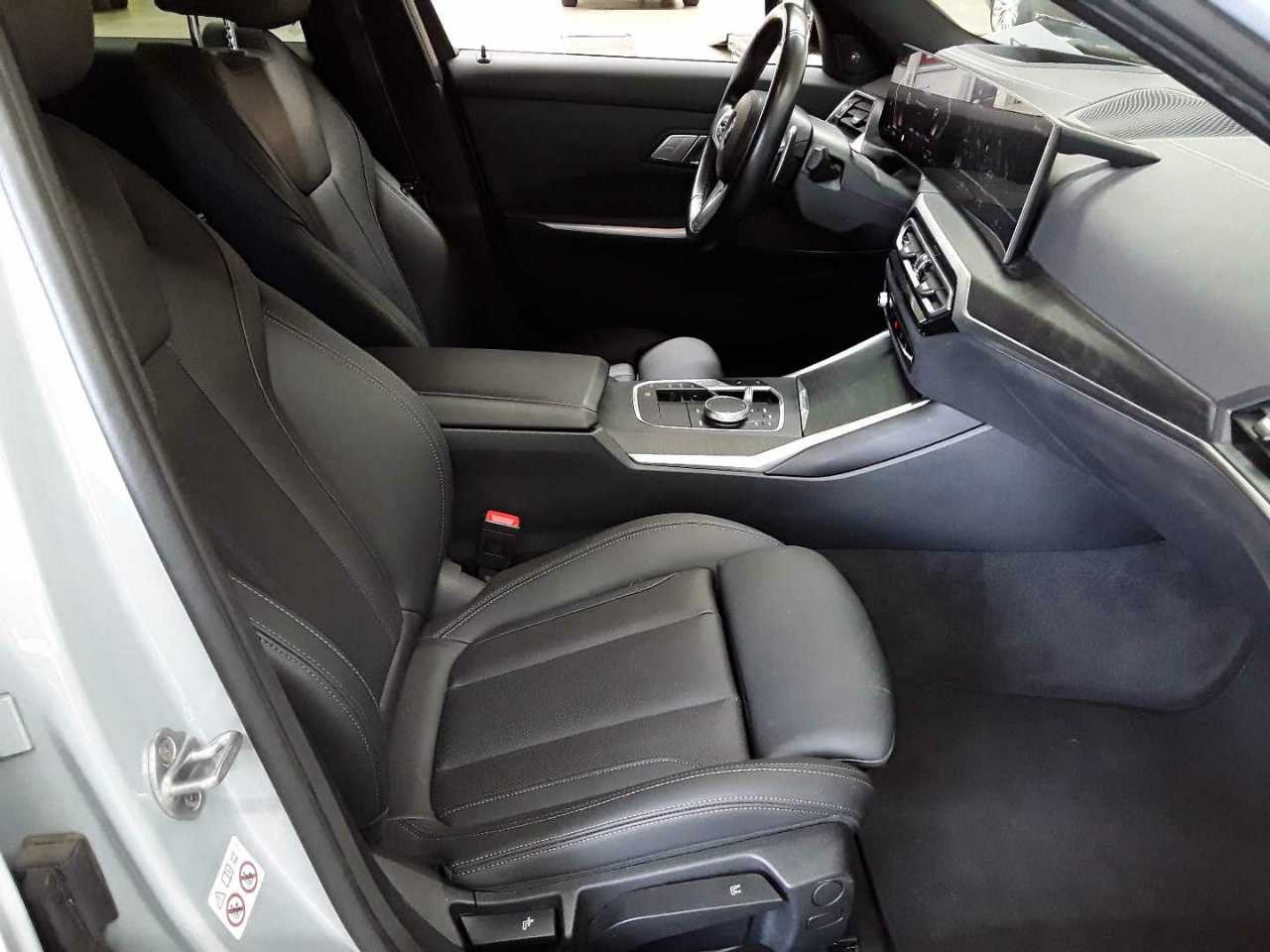 BMW 330d Touring xDrive Aut. 8