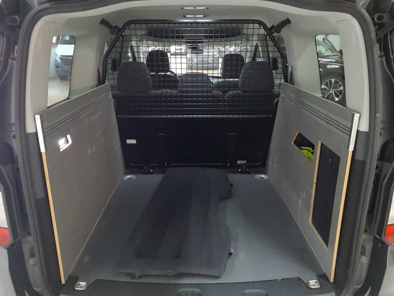 Volkswagen Caddy 2.0 TDI BMT (7-Si.) Life Maxi 15