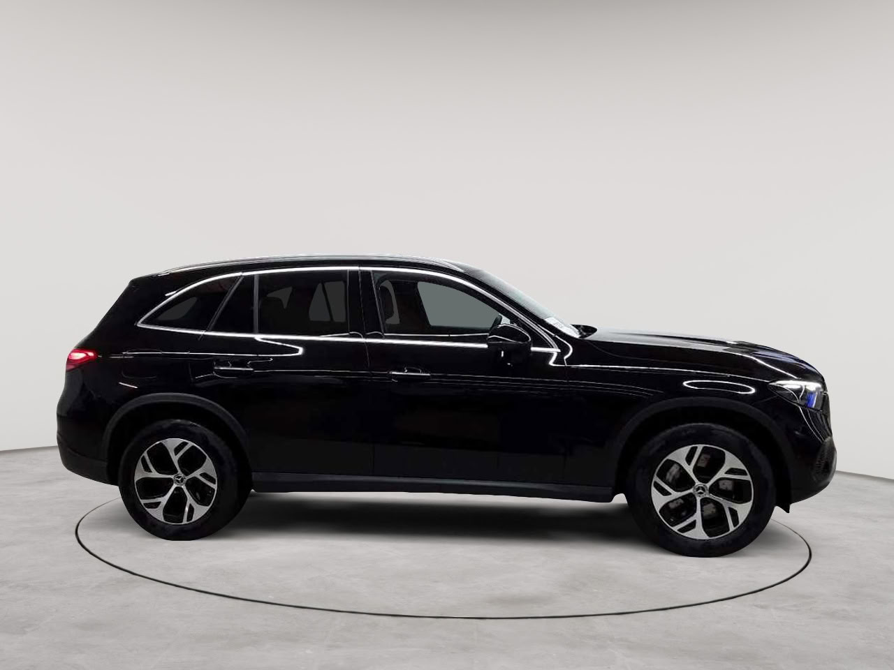 Mercedes-Benz GLC 300 e 4Matic 9G-TRONIC Avantgarde Advanced 3