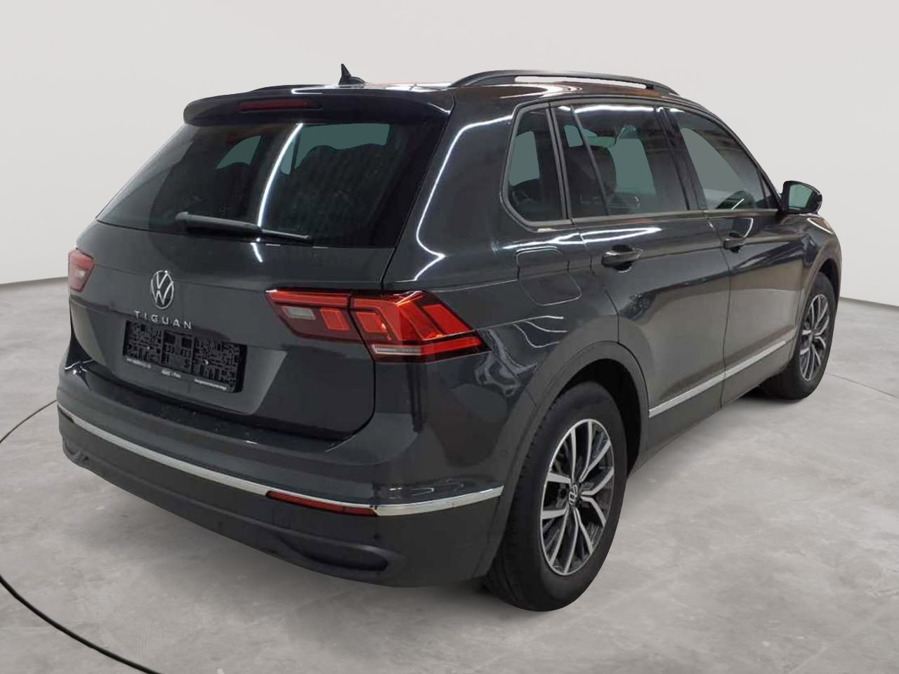 Volkswagen Tiguan 2.0 TDI SCR DSG Life 4