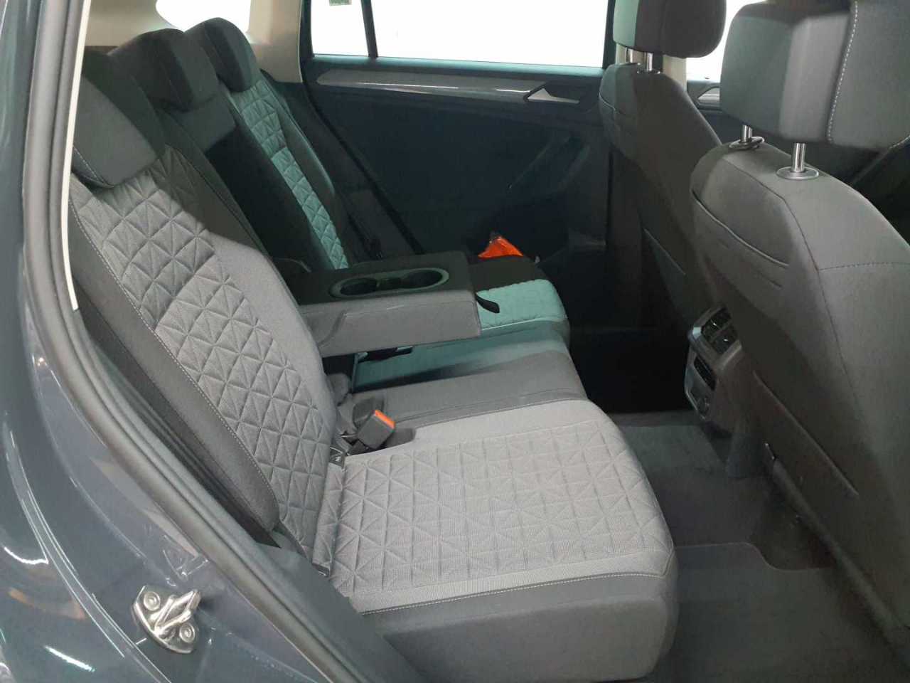 Volkswagen Tiguan 2.0 TDI SCR DSG Life 13