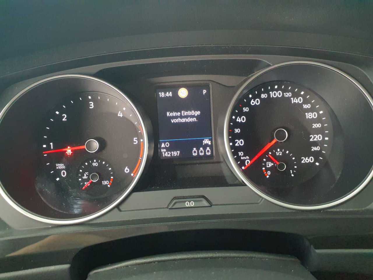 Volkswagen Tiguan 2.0 TDI SCR DSG Life 11