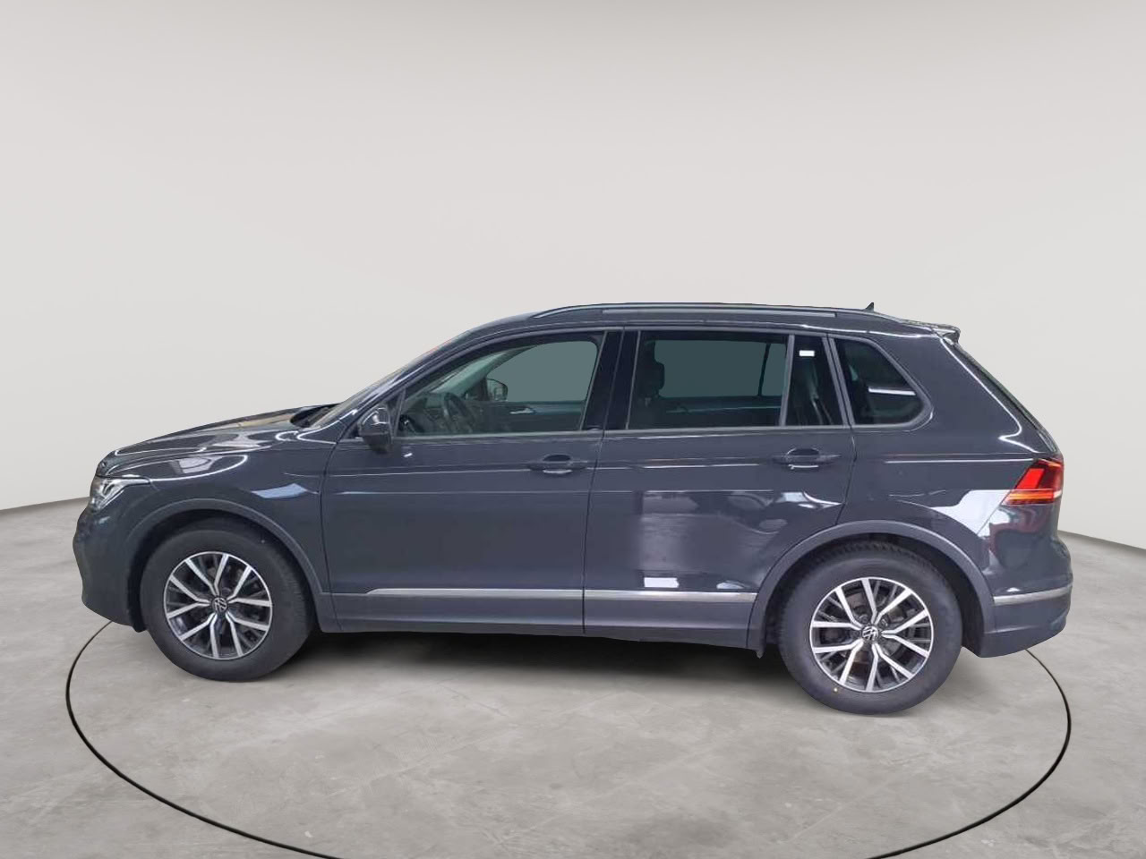 Volkswagen Tiguan 2.0 TDI SCR DSG Life 6