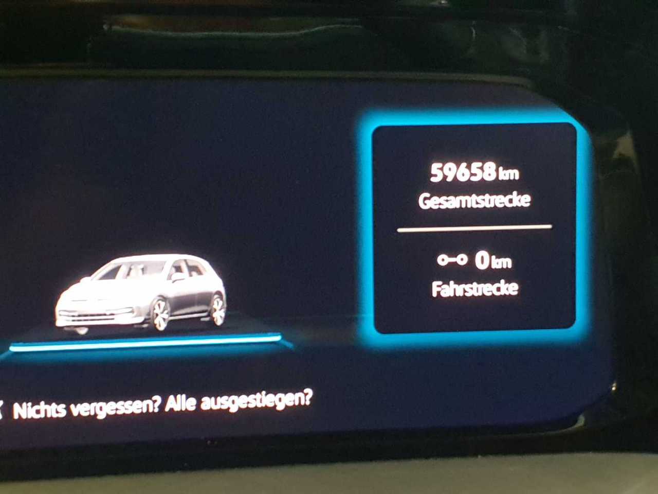 Volkswagen Golf 1.5 eTSI OPF DSG Life 12