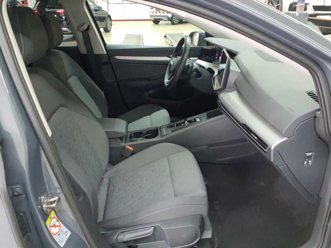 Volkswagen Golf 1.5 eTSI OPF DSG Life 7