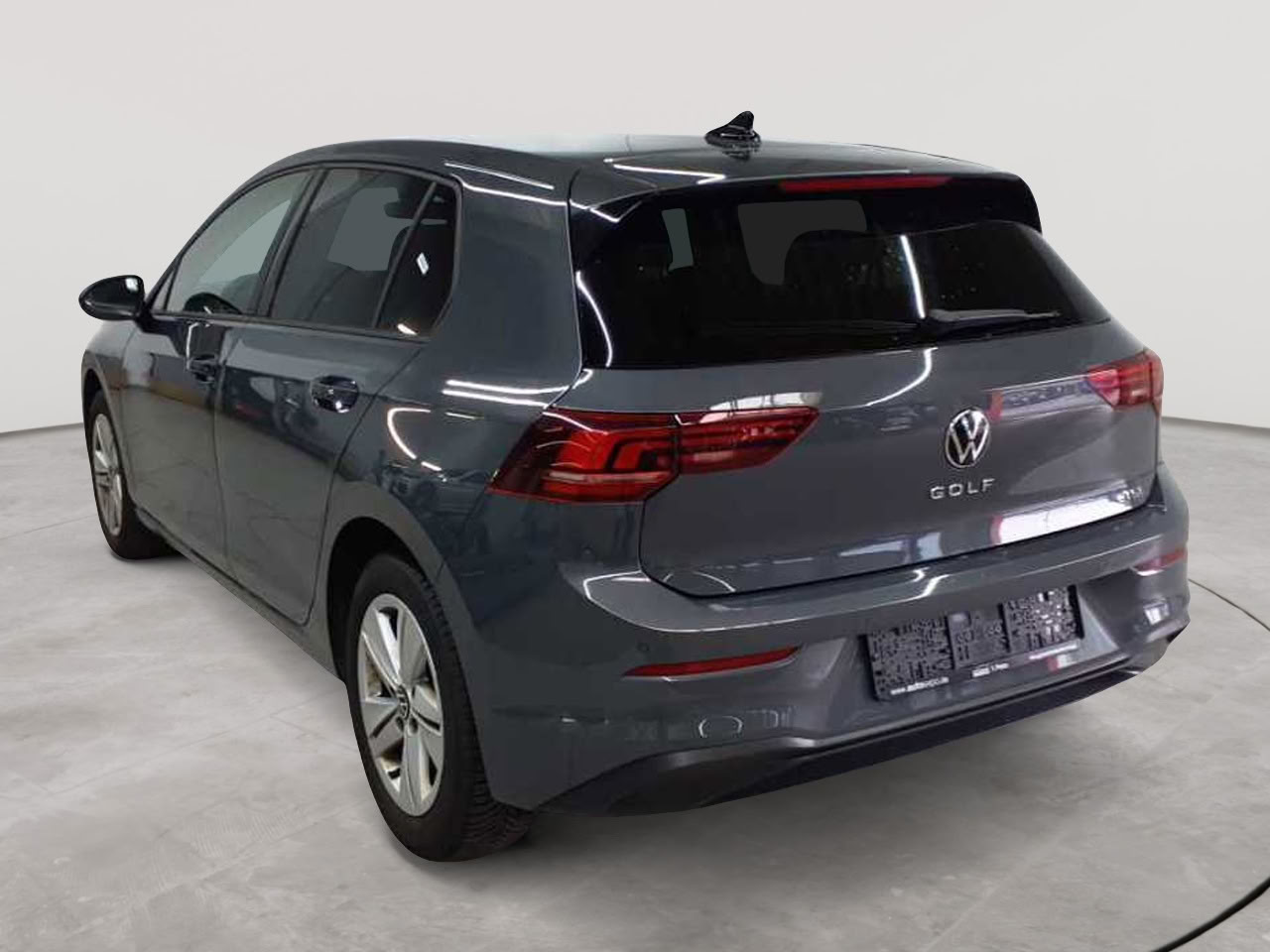 Volkswagen Golf 1.5 eTSI OPF DSG Life 5