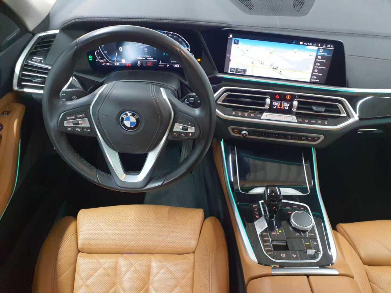 BMW X5 xDrive45e xLine 9