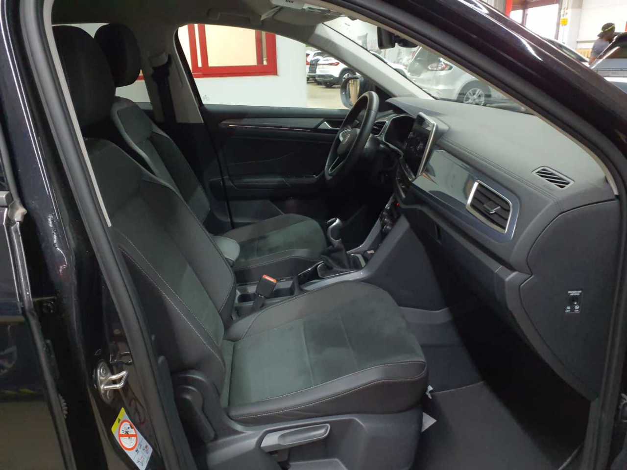 Volkswagen T-Roc 1.0 TSI OPF Style 8