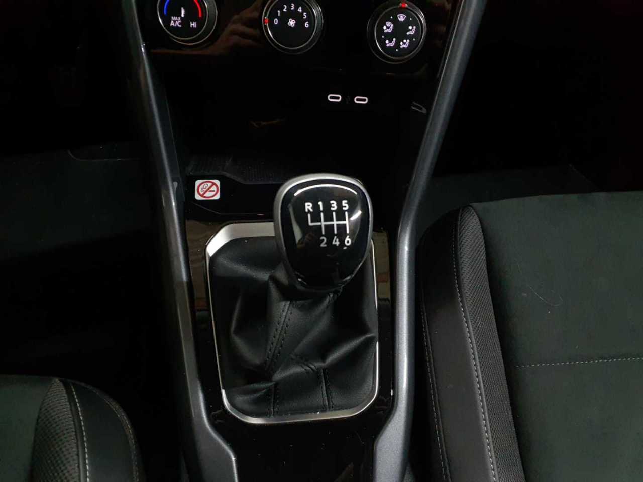 Volkswagen T-Roc 1.0 TSI OPF Style 10