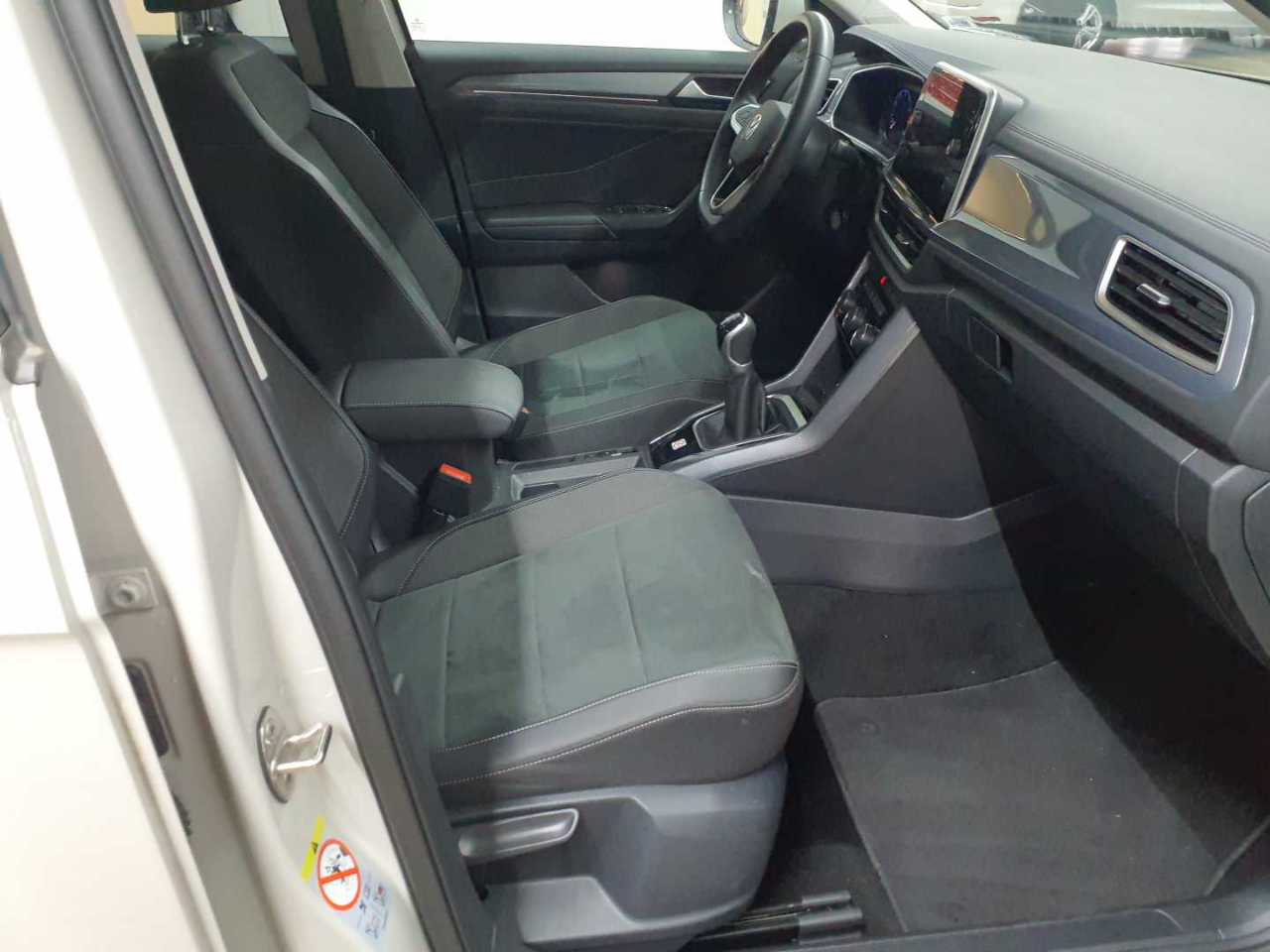 Volkswagen T-Roc 1.0 TSI OPF Style 8