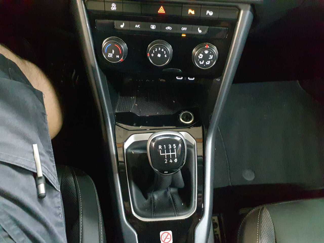 Volkswagen T-Roc 1.0 TSI OPF Style 10