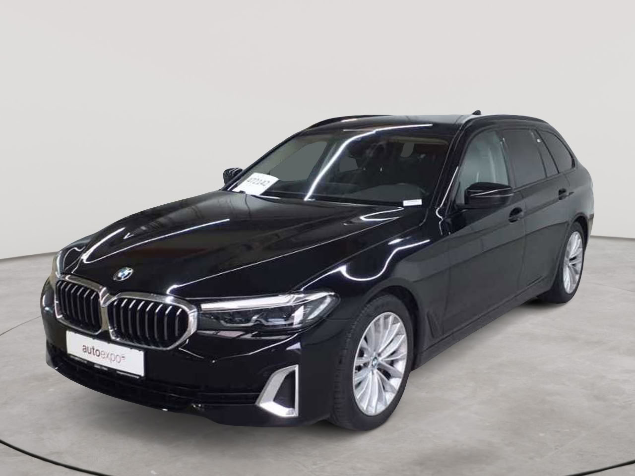 BMW 540i xDrive Touring Aut. Luxury Line 2