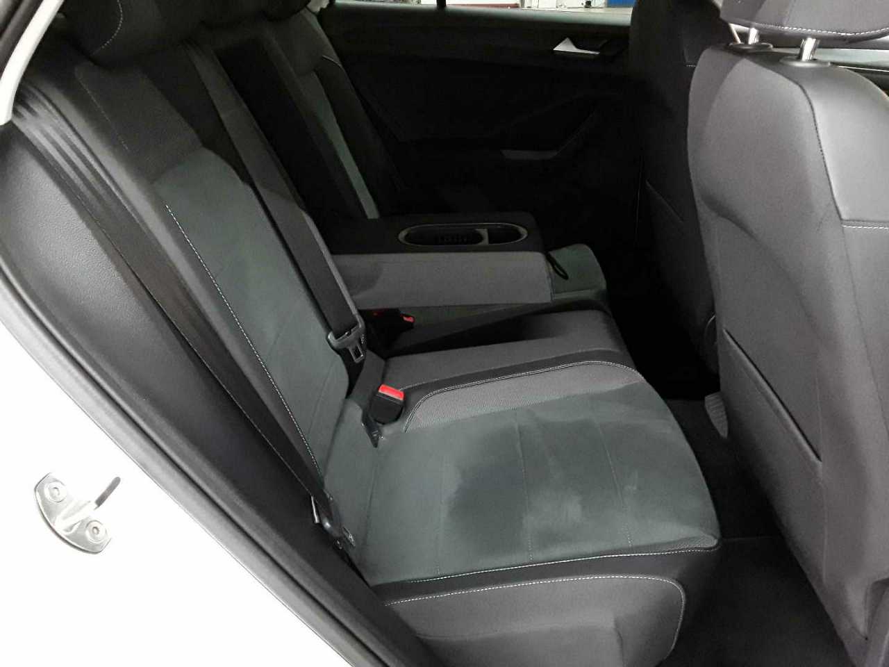 Volkswagen T-Roc 1.0 TSI OPF Style 14
