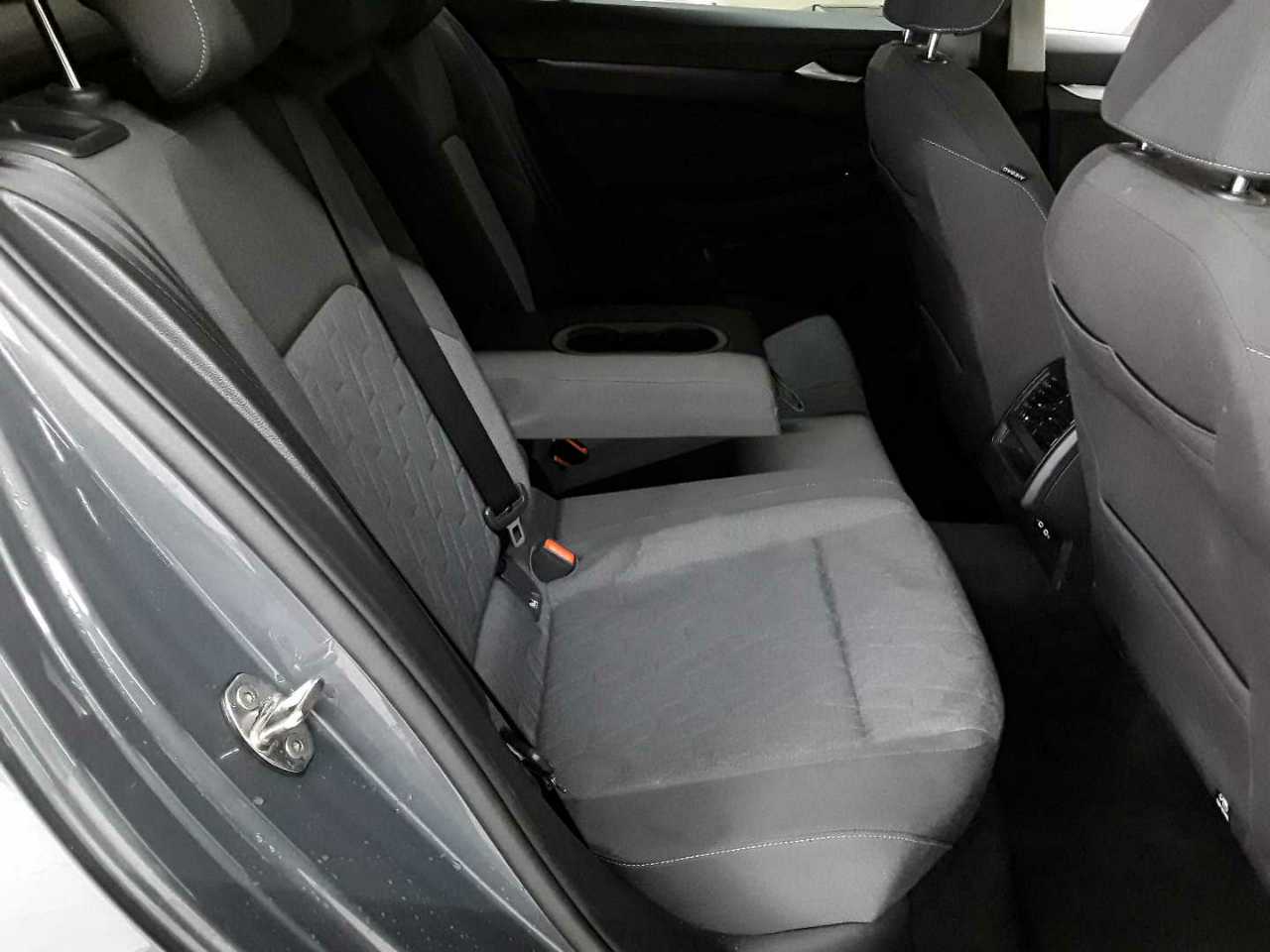 Volkswagen Golf 1.5 eTSI OPF DSG Life 14