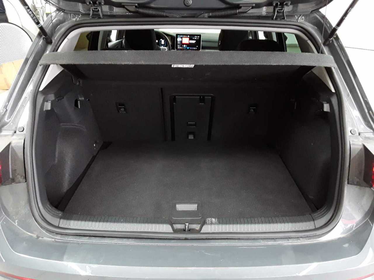 Volkswagen Golf 1.5 eTSI OPF DSG Life 15