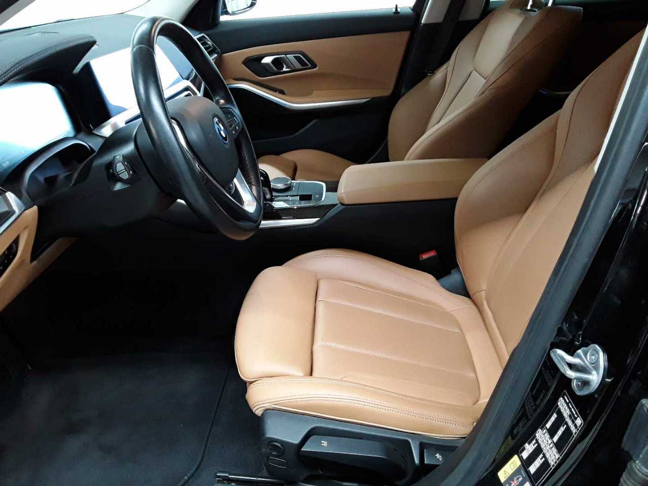 BMW 330e Touring Aut. Luxury Line 7
