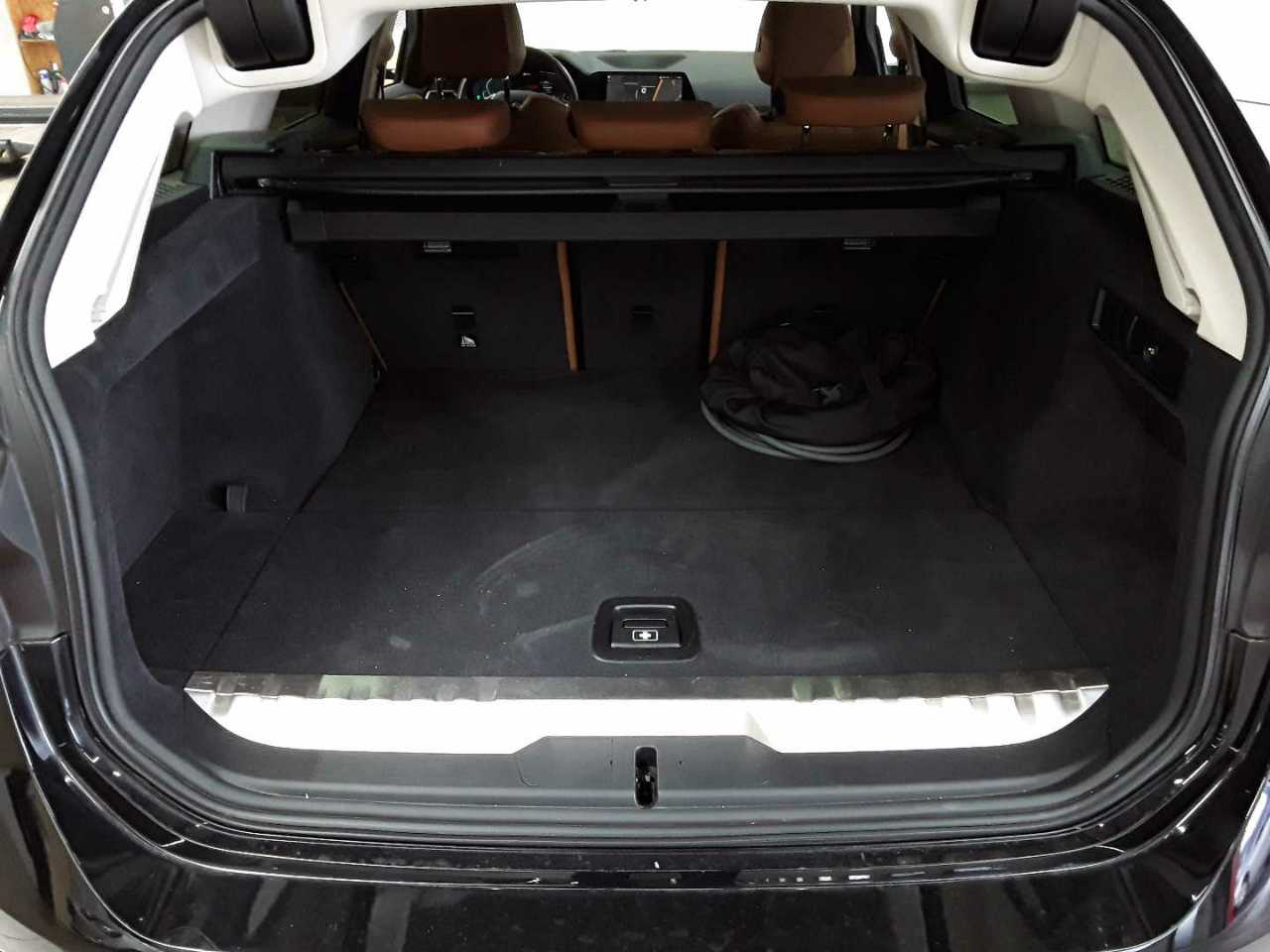 BMW 330e Touring Aut. Luxury Line 15