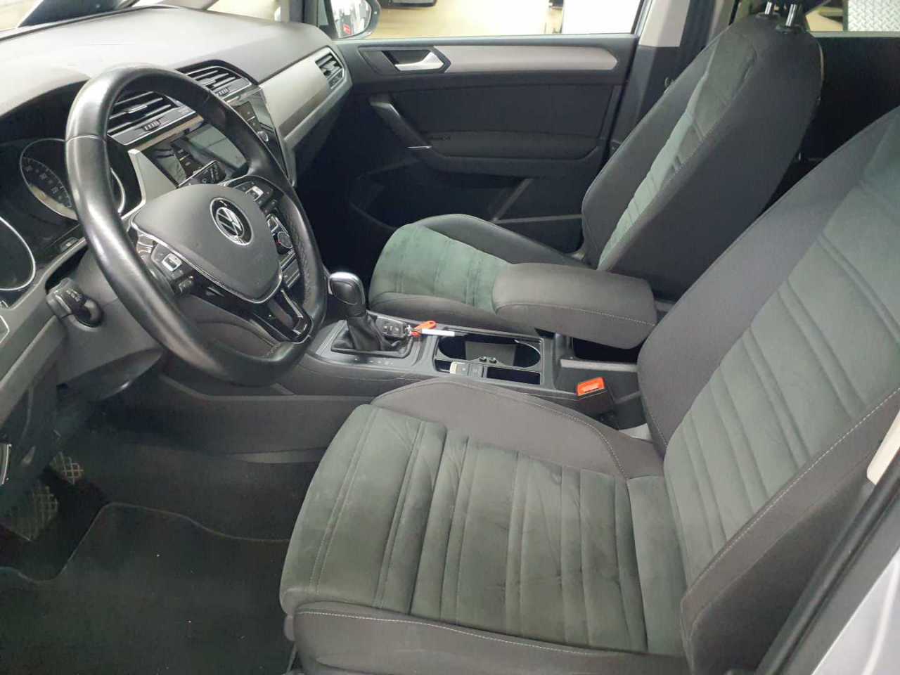Volkswagen Touran 2.0 TDI SCR DSG Comfortline 7