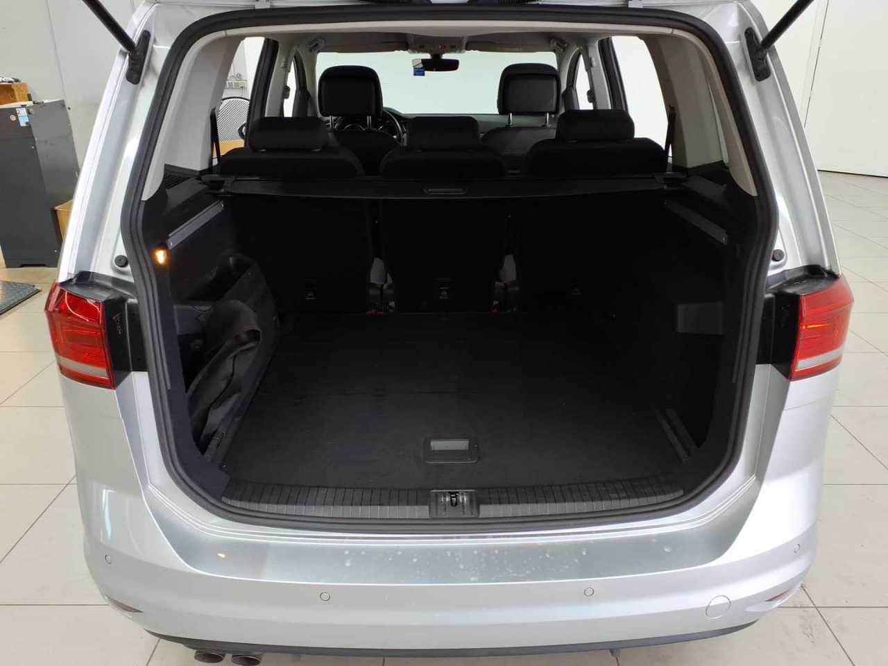 Volkswagen Touran 2.0 TDI SCR DSG Comfortline 15