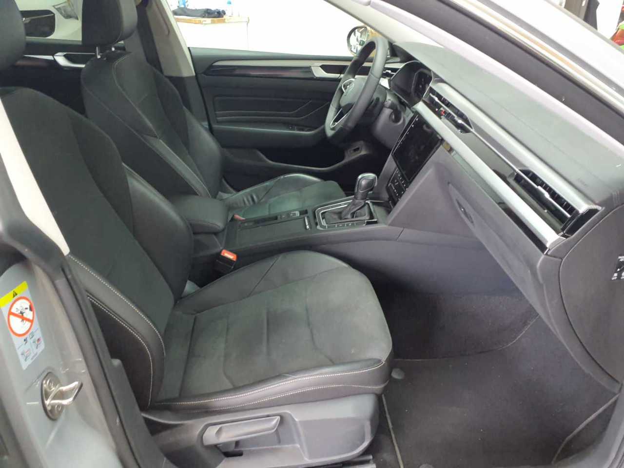 Volkswagen Arteon Shooting Brake 2.0 TDI SCR DSG Elegance 6