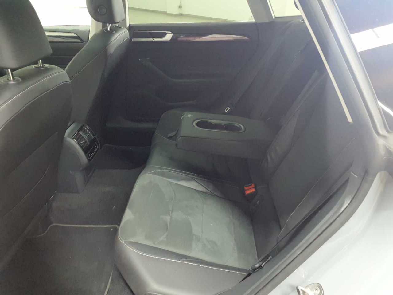 Volkswagen Arteon Shooting Brake 2.0 TDI SCR DSG Elegance 13