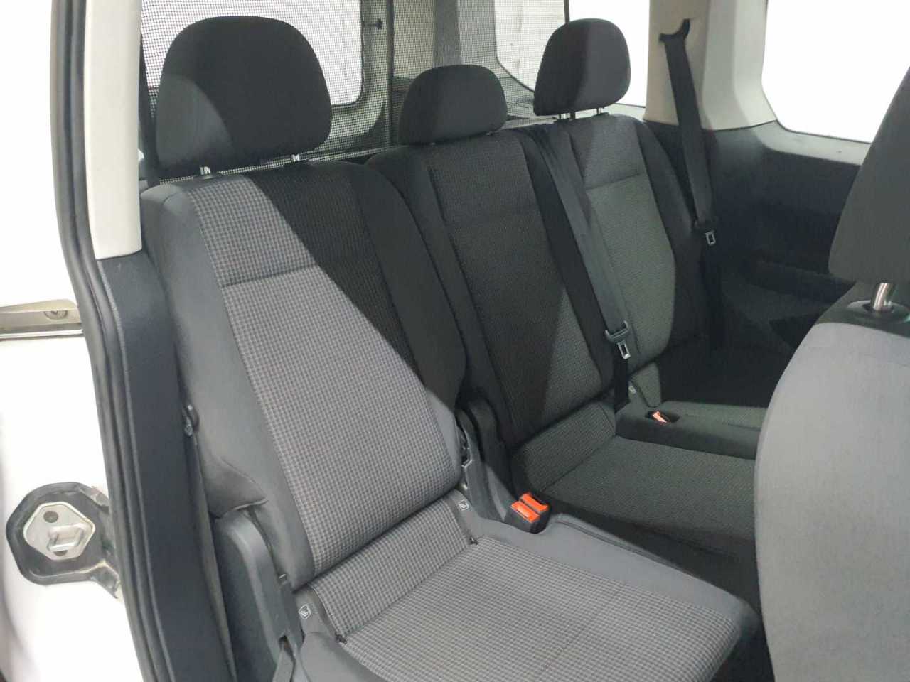 Volkswagen Caddy 2.0 TDI BMT (5-Si.) Kombi 14