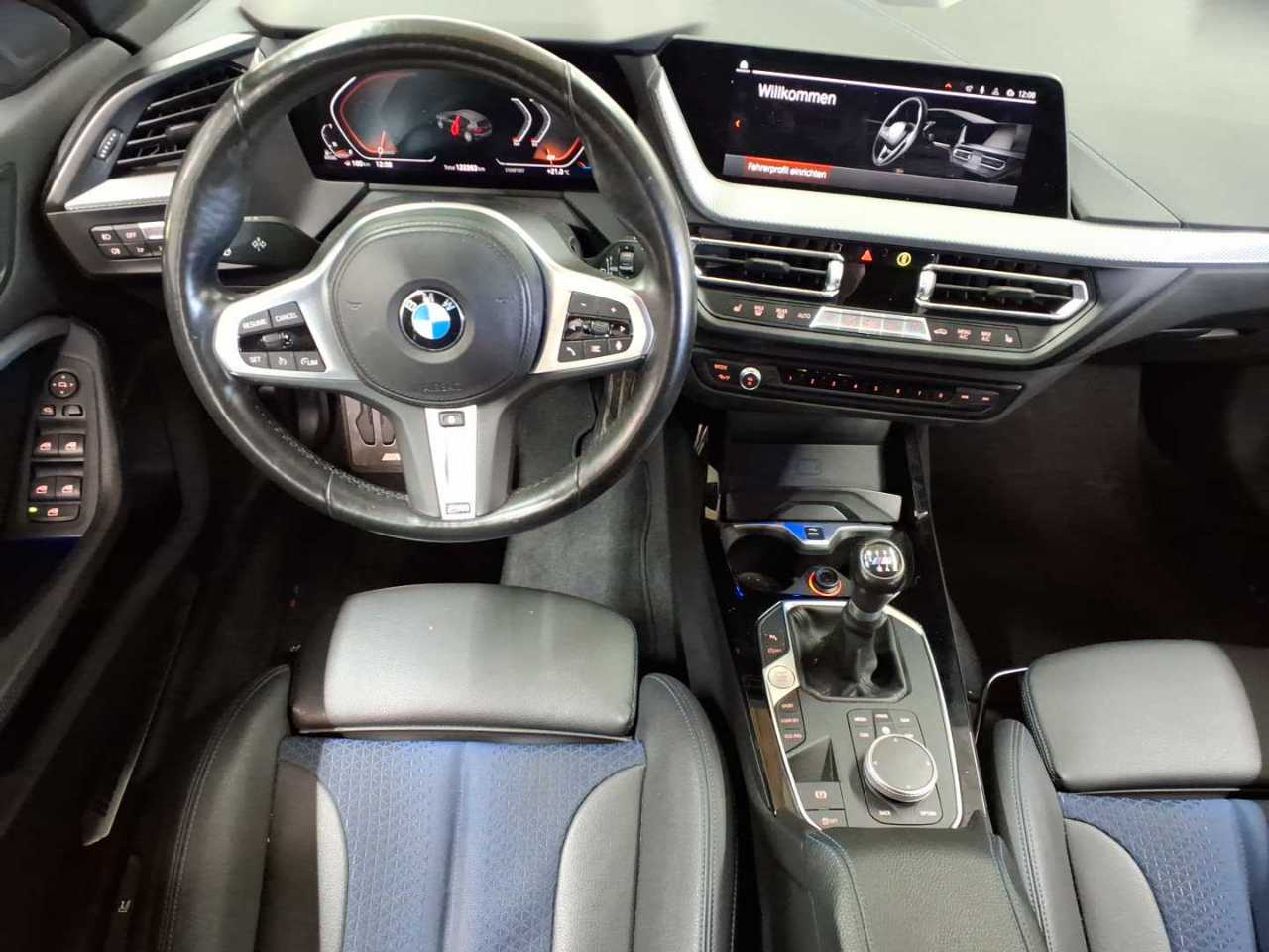 BMW 118d M Sport 10
