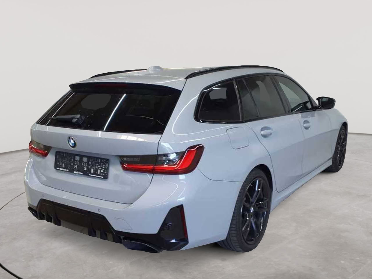 BMW M340d Touring xDrive 4