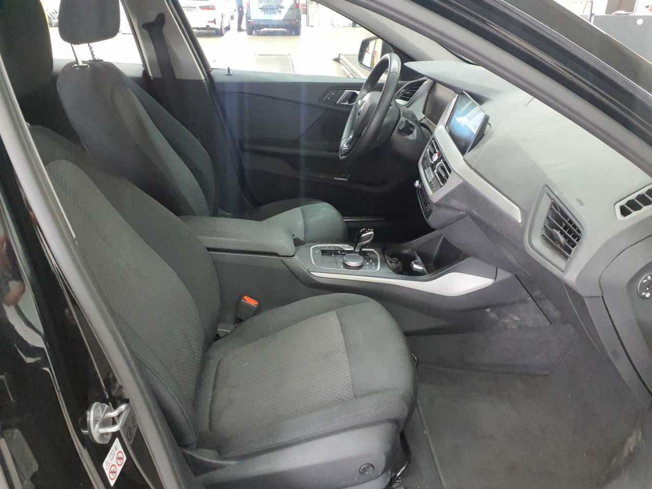 BMW 118d Aut. Advantage 7