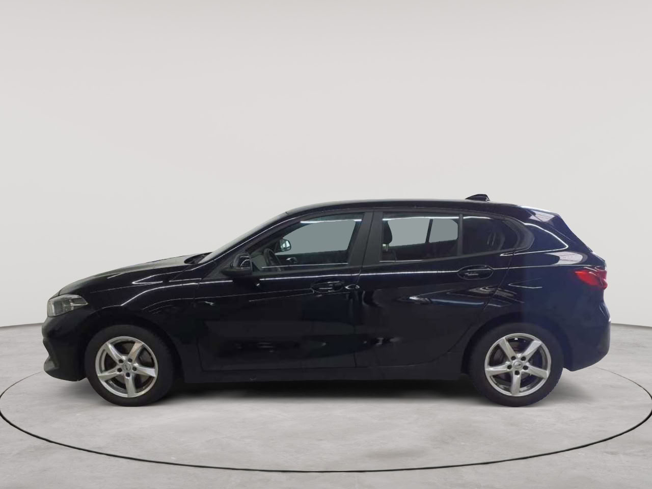 BMW 118d Aut. Advantage 6