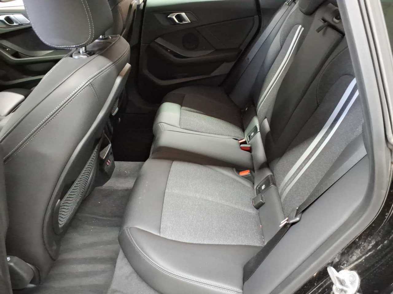 BMW 220d Gran Coupe Aut. Advantage 13
