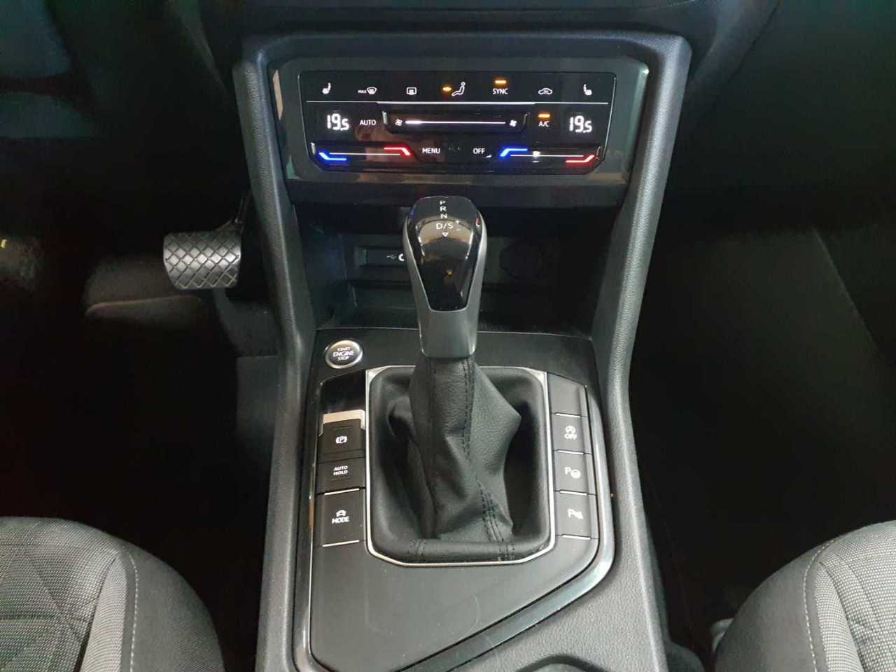 Volkswagen Tiguan 2.0 TDI SCR DSG Life 5