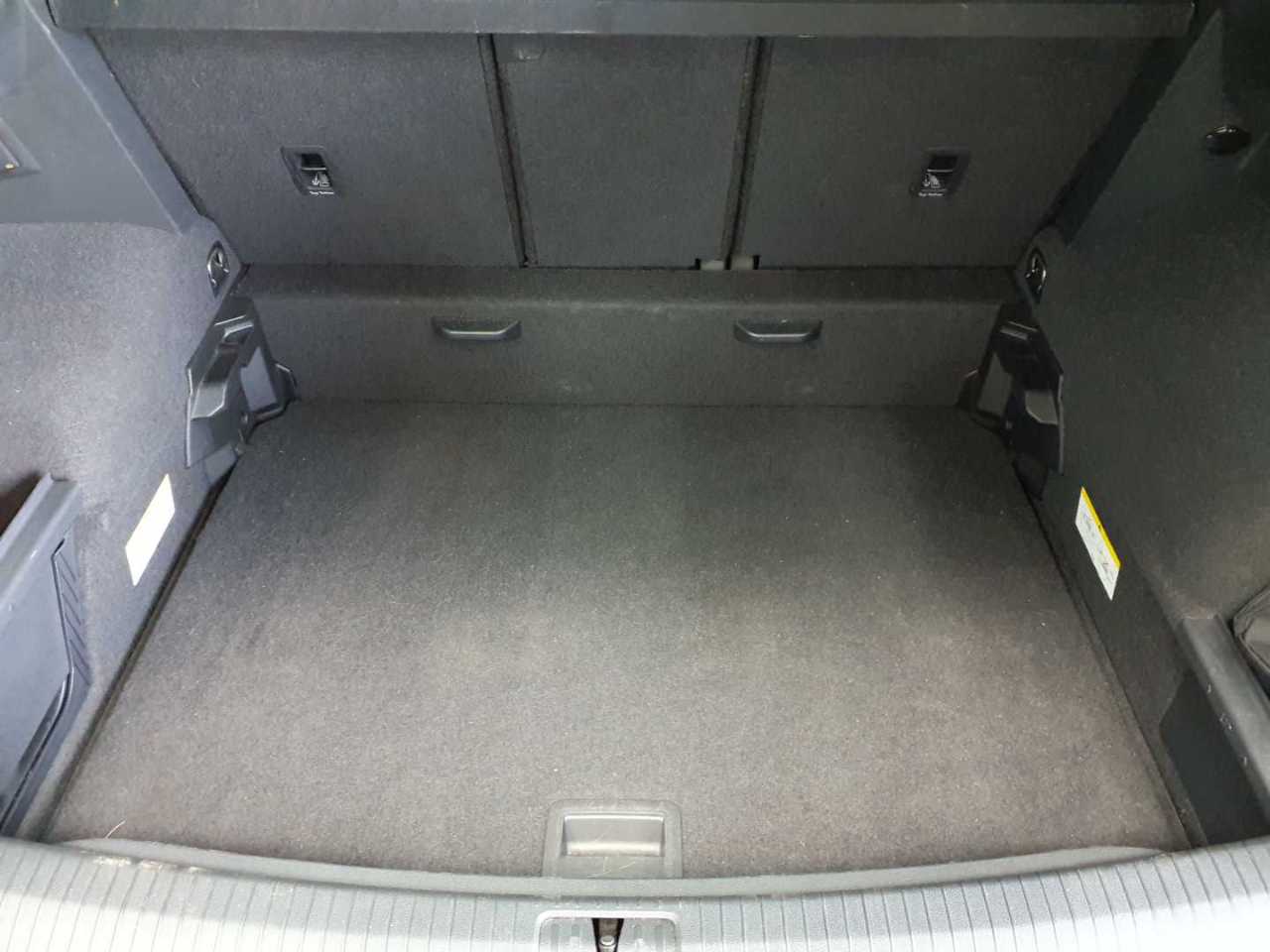 Volkswagen Tiguan 2.0 TDI SCR DSG Life 12