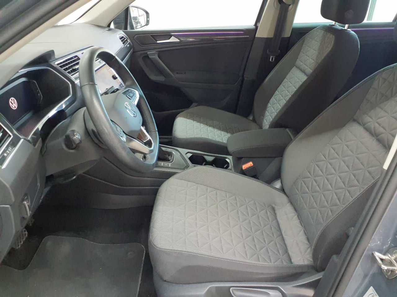Volkswagen Tiguan 2.0 TDI SCR DSG Life 16