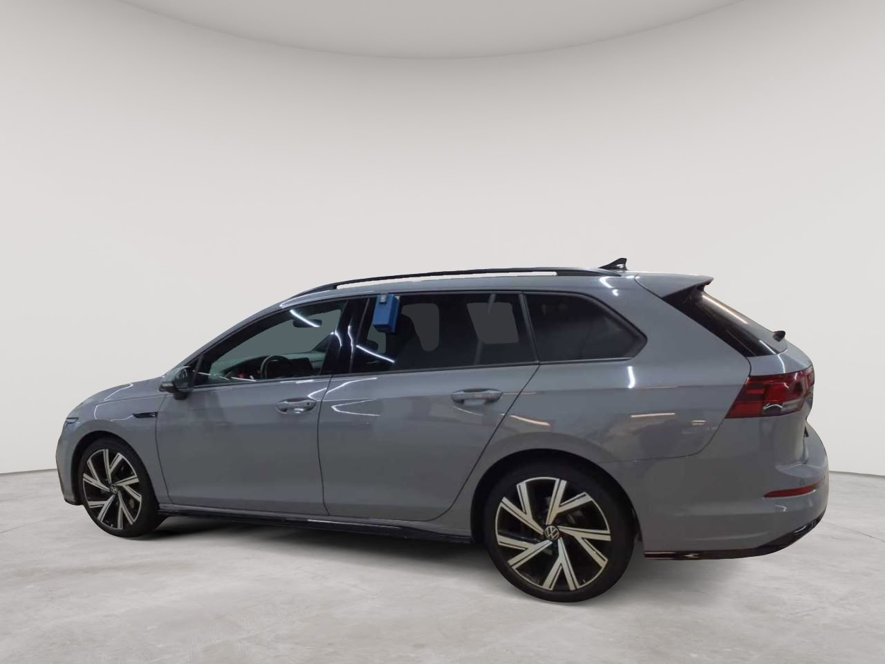 Volkswagen Golf Variant 2.0 TDI SCR DSG R-Line 6