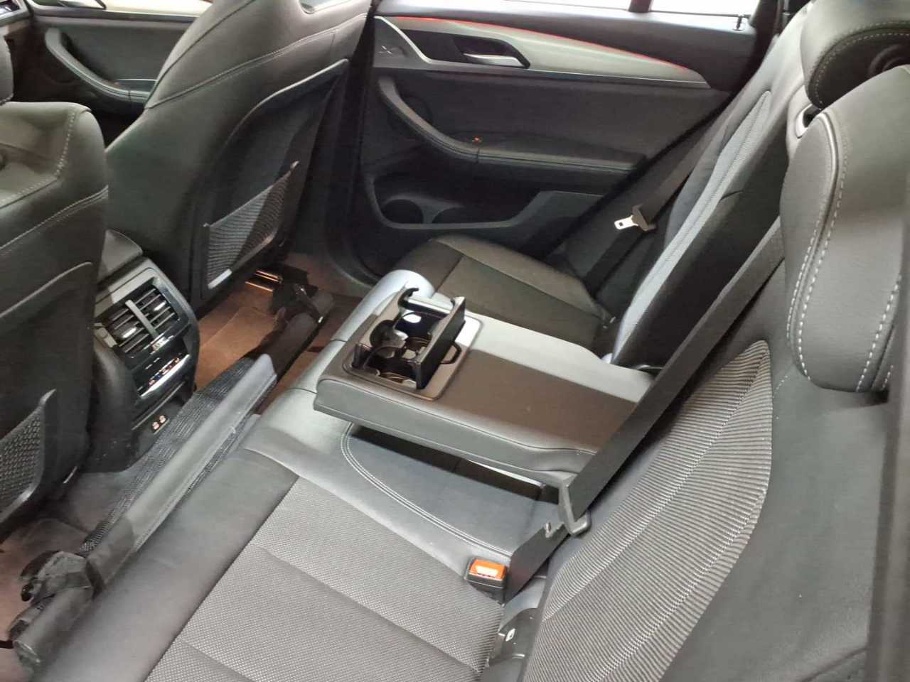 BMW X3 xDrive30d Aut. xLine 8