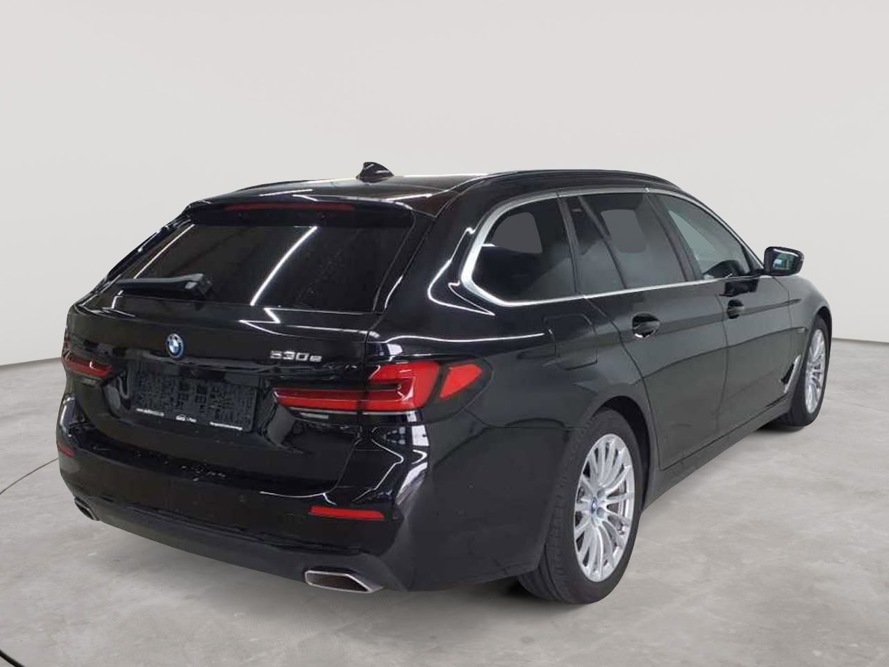 BMW 530e Touring Aut. 4