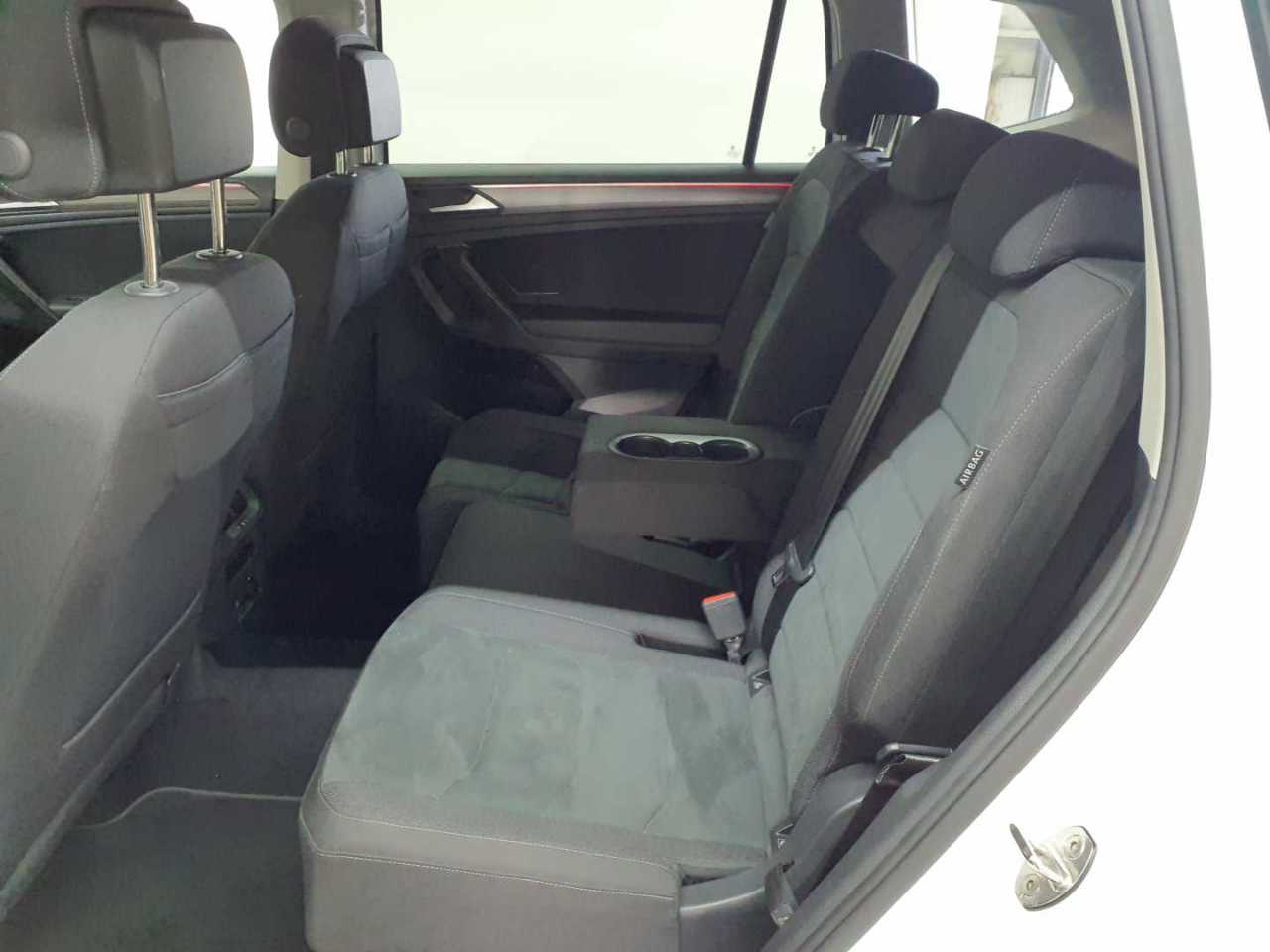 Volkswagen Tiguan Allspace 2.0 TSI OPF 4Motion DSG Elegance 14