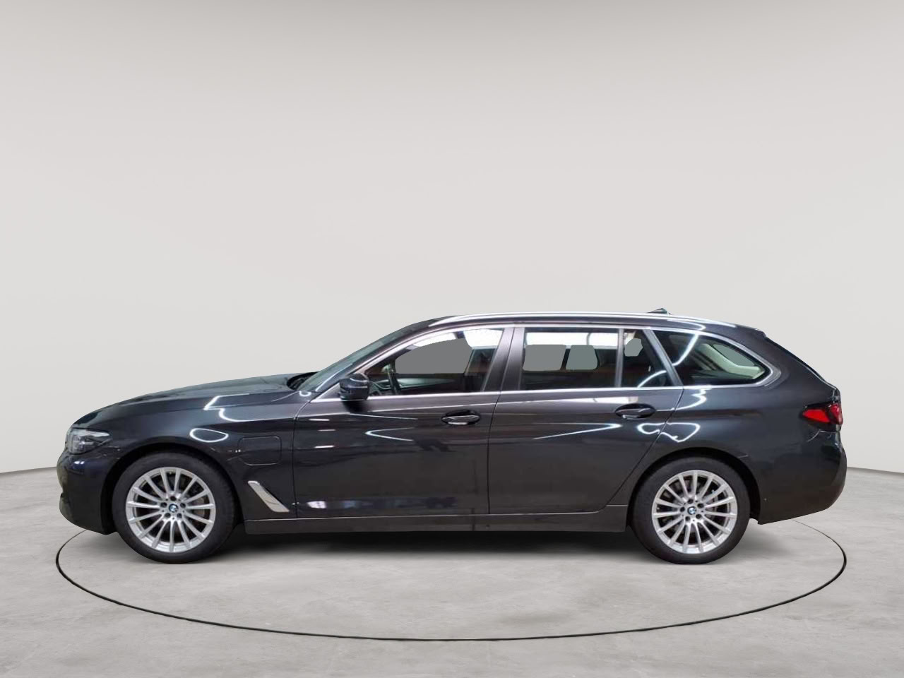 BMW 530e xDrive Touring Aut. 6