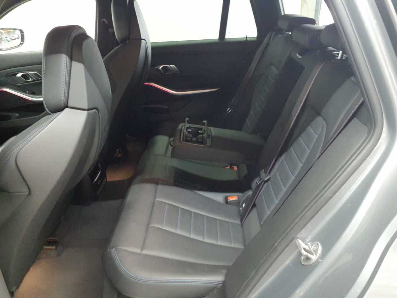 BMW 320d Touring xDrive Aut. 14