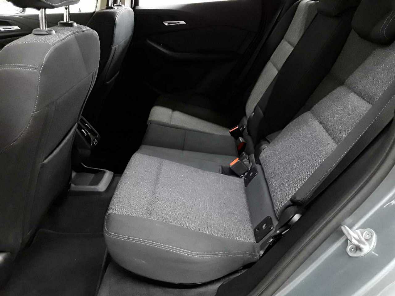 BMW 218d Active Tourer Aut. 13